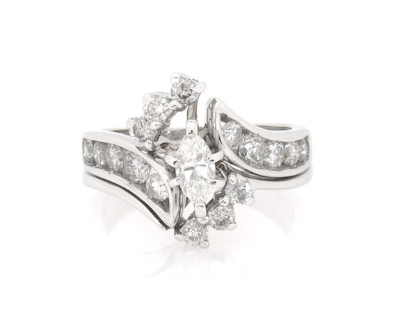 Previously Owned Marquise & Round-Cut Diamond Bridal Set 7/8 ct tw 14K White Gold Size 4.25