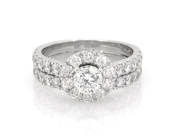 Previously Owned Neil Lane Diamond Bridal Set 1-7/8 ct tw Round-Cut 14K White Gold Size 5.25