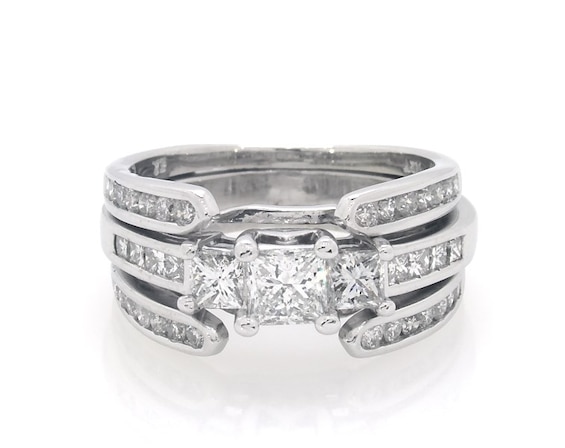 Previously Owned Princess-Cut Diamond Three-Stone Bridal Set 1-1/3 ct tw 14K White Gold