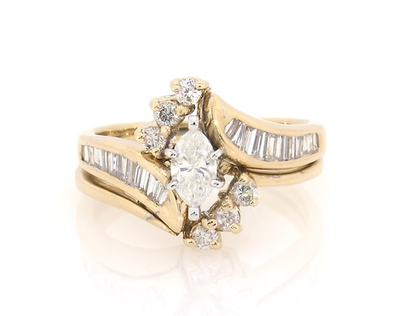 Previously Owned Marquise-Cut Diamond Bridal Set 1-1/5 ct tw 14K Yellow Gold Size 8.5