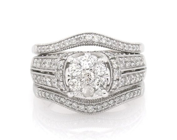 Previously Owned Round-Cut Multi-Diamond Bridal Set 1-5/8 ct tw 10K & 14K White Gold Size 9.25