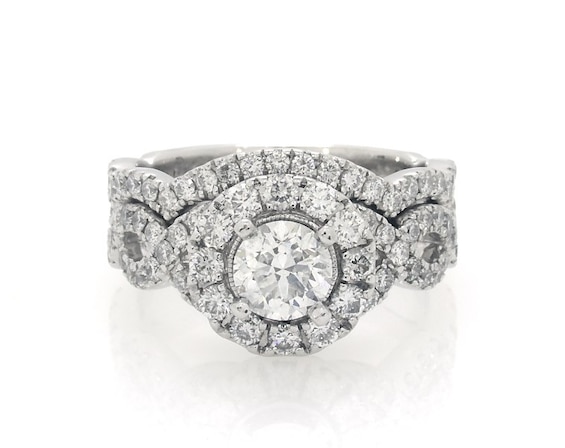 Previously Owned Neil Lane Round-Cut Diamond Halo Bridal Set 2 ct tw 14K White Gold Size 5.5