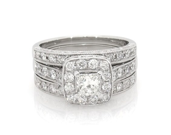 Previously Owned Princess-Cut Diamond Halo Bridal Set 1-3/8 ct tw 14K White Gold Size 7