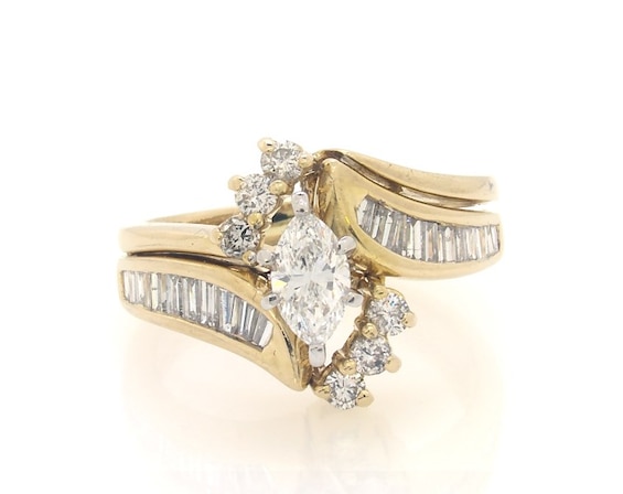 Previously Owned Marquise-Cut Diamond Bridal Set 1-1/6 ct tw 14K Yellow Gold 6