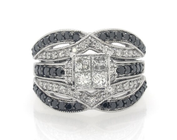 Previously Owned Princess-Cut Quad Black & White Diamond Bridal Set 1-5/8 ct tw 14K White Gold Size 6.25