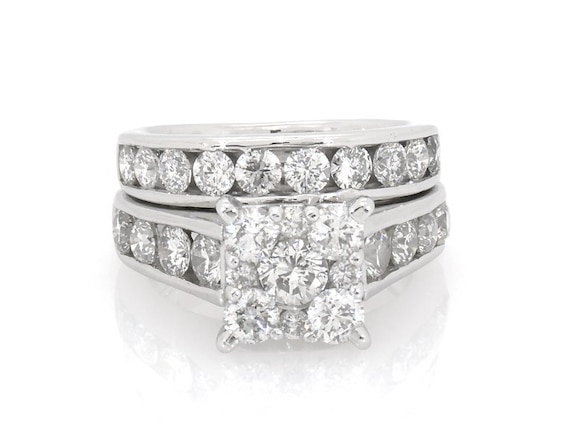 Previously Owned Multi-Diamond Square Center Bridal Set 2-3/4 ct tw 14K White Gold Size 6