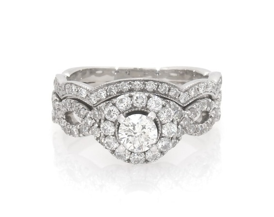 Previously Owned Neil Lane Round-Cut Diamond Halo Bridal Set 1-1/5 ct tw 14K White Gold Size