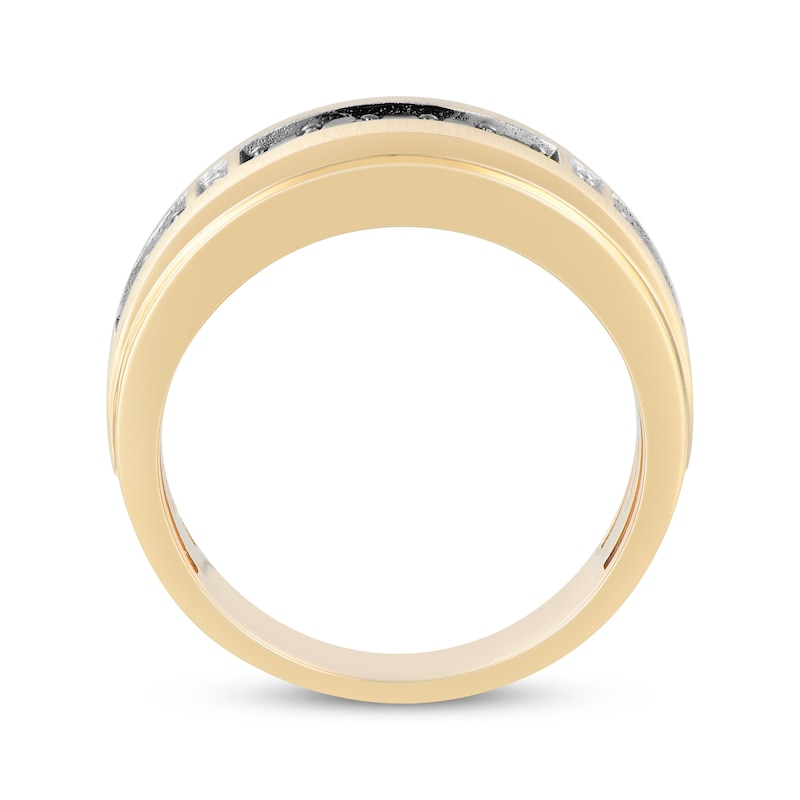 Main Image 3 of Men's Black & White Diamond Wedding Band 3/8 ct tw 10K Yellow Gold
