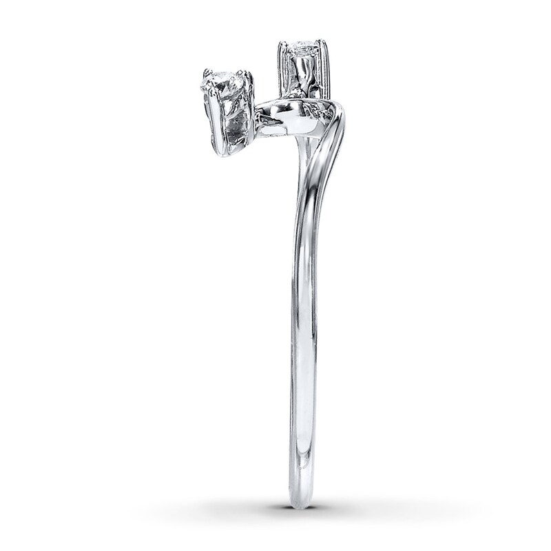 Main Image 3 of Adore Diamond Wedding Band 1/15 Carat tw 14K White Gold