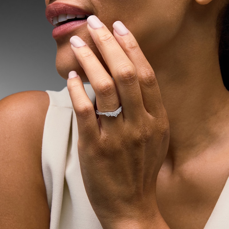 Main Image 4 of Neil Lane Diamond Wedding Band 1/3 ct tw 14K White Gold