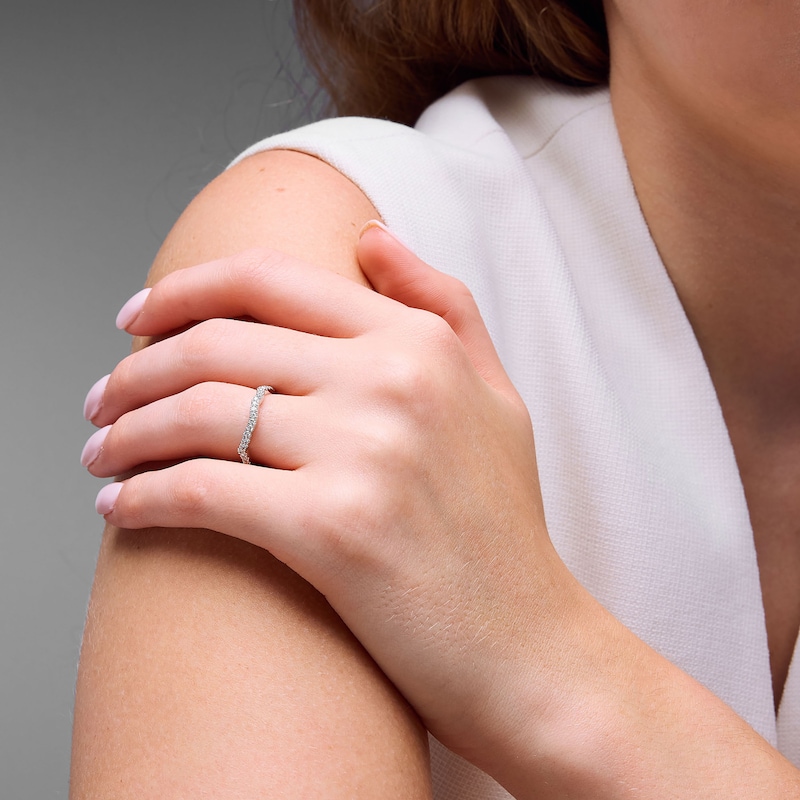 Main Image 4 of Neil Lane Wedding Band 1/4 ct tw Diamonds 14K White Gold