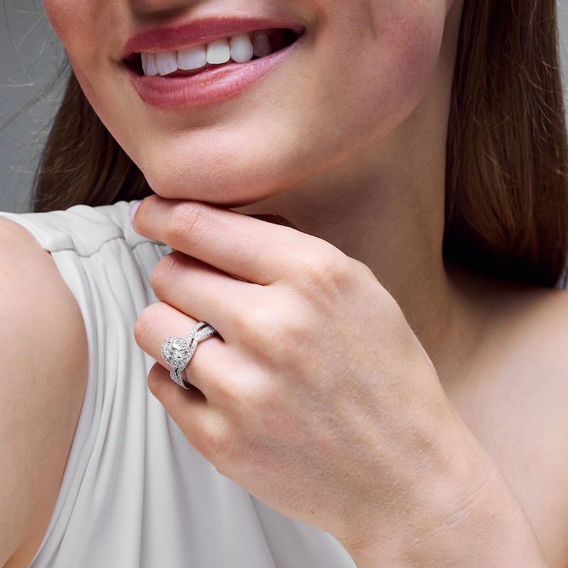 Main Image 4 of Neil Lane Artistry Oval-Cut Lab-Grown Diamond Halo Bridal Set 1-5/8 ct tw 14K White Gold