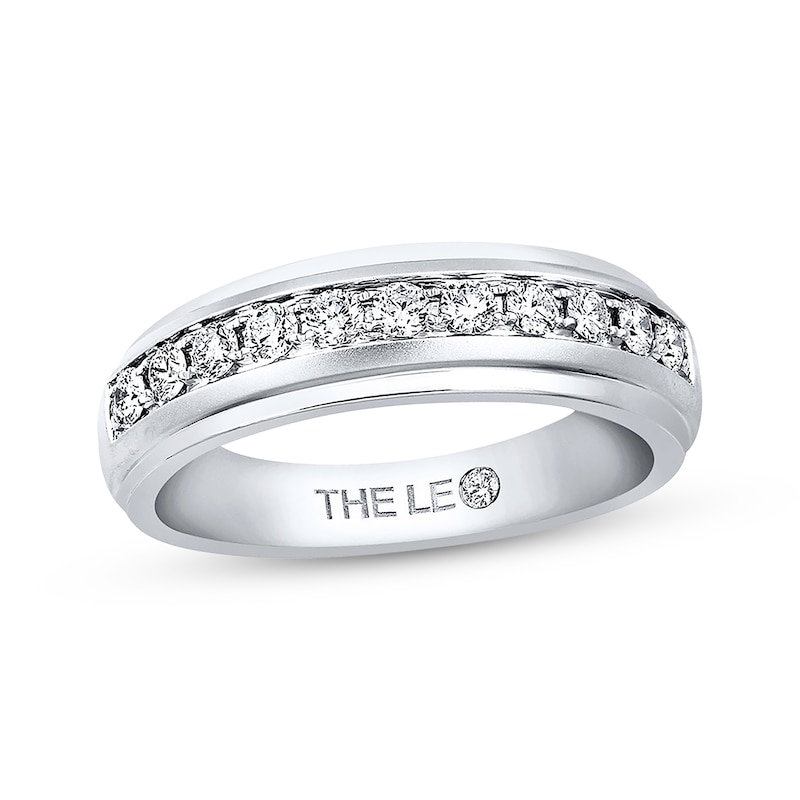 Main Image 1 of Men's THE LEO Diamond Wedding Band 1/2 ct tw Round-cut 14K White Gold