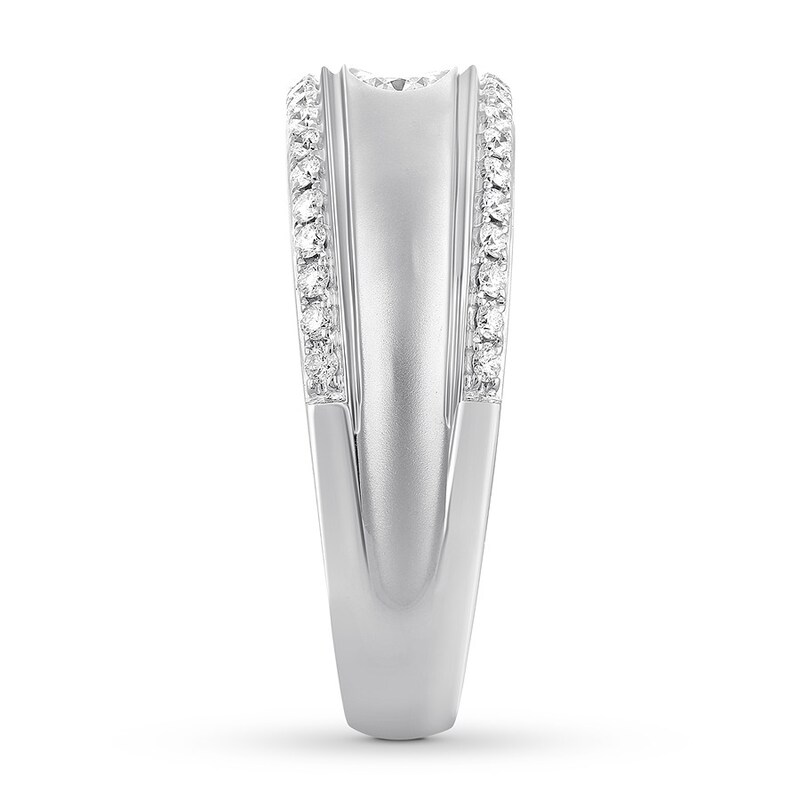 THE LEO Diamond Men's Wedding Band 5/8 ct tw Round 14K White Gold
