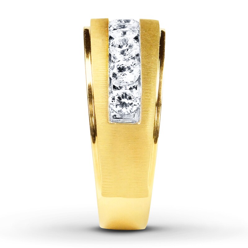 Men's Diamond Wedding Band 1-1/2 cts tw 14K Yellow Gold