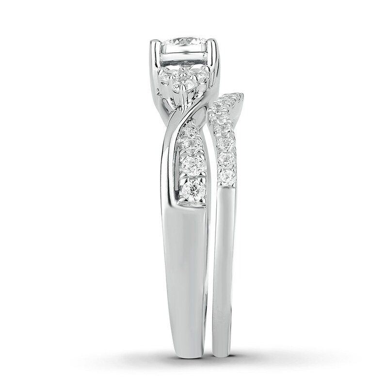 Main Image 3 of Adore Diamond Bridal Set 3/4 ct tw Round-cut 14K White Gold