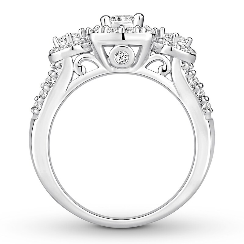 Main Image 2 of Diamond Engagement Ring 1 Carat tw 14K White Gold