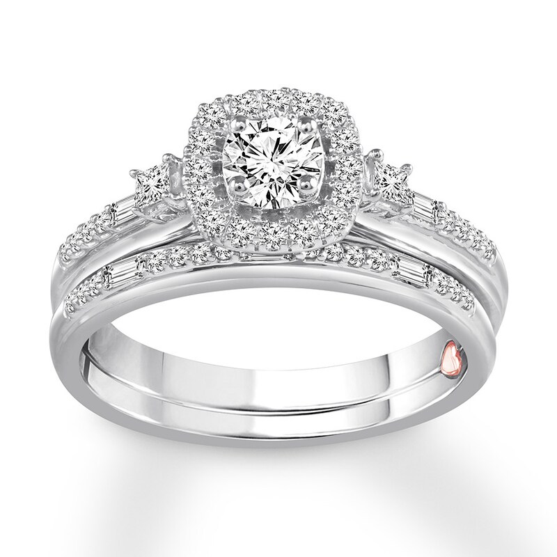 Round, Princess & Baguette-cut Diamond Bridal Set 5/8 ct tw 10K White Gold