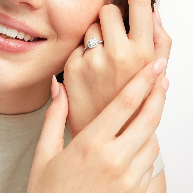 Main Image 4 of THE LEO First Light Diamond Engagement Ring 1/2 ct tw Princess/Round 14K White Gold