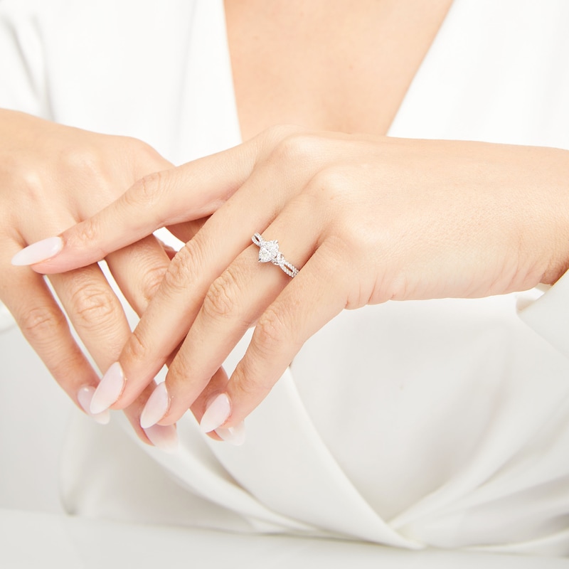 Main Image 4 of Diamond Engagement Ring 1/2 ct tw Marquise & Round-cut 14K White Gold