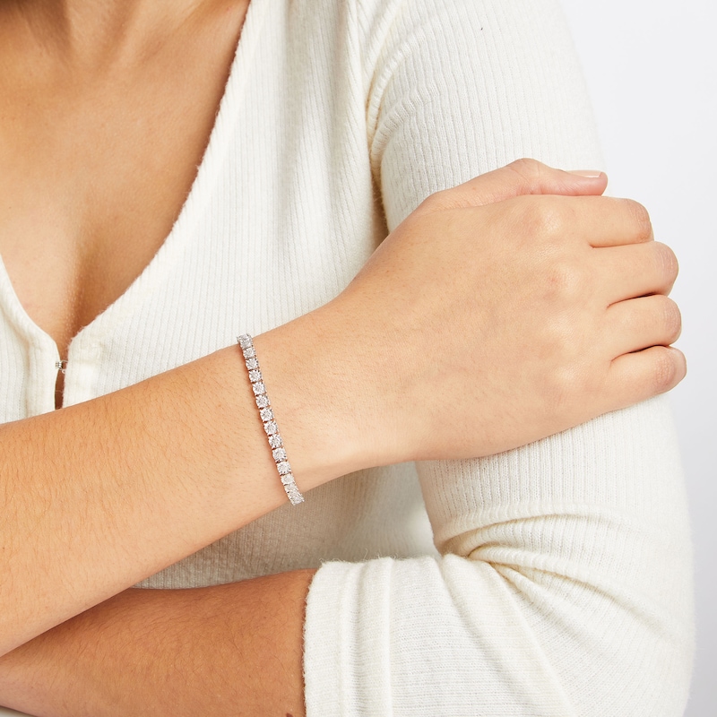 Main Image 4 of Diamond Link Bracelet 1/20 ct tw Sterling Silver 7"